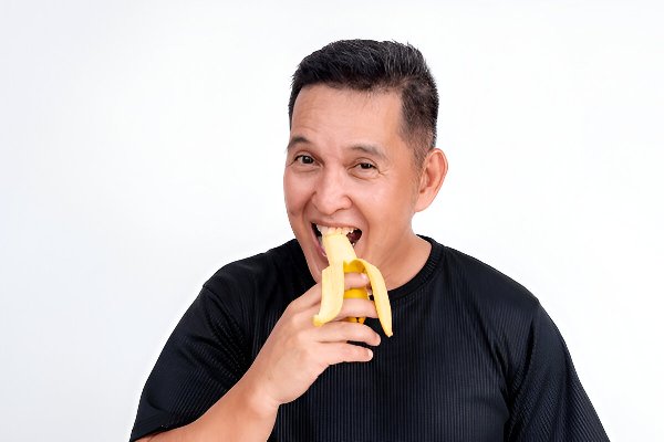 Konsumsi Pisang Bisa Tingkatkan Performa Seks, Benarkah? [Waktu Baca 2 Menit]